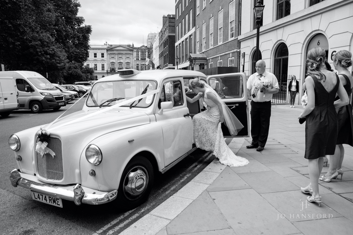 London wedding photographer Jo Hansford